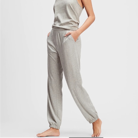 NWT GAP Cotton Modal Joggers Color: Light Heather Gray Large - Picture 3 of 5